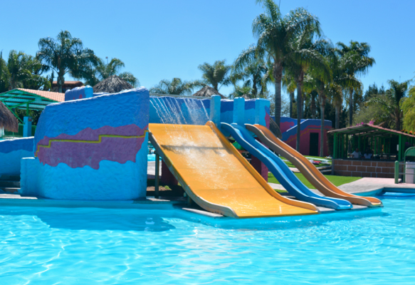 Visita el balneario de tecozautla